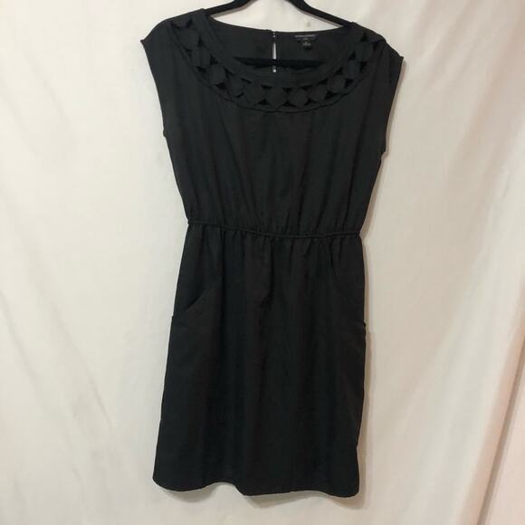 Banana Republic Black Cutout Neckline Dress Women 4P Cap Sleeve Mini Whimsy Goth - Picture 1 of 9